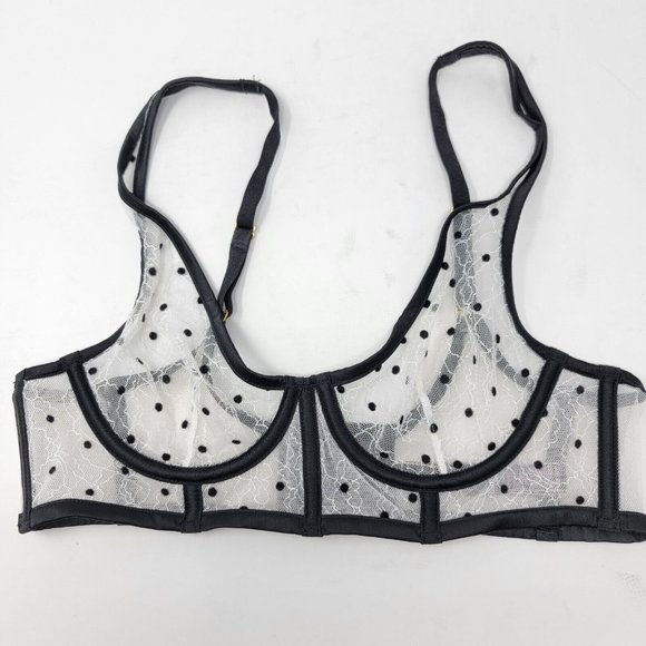 Victoria's Secret 32B Unlined Plunge White / Black Polka Dot Lace Bra - Picture 1 of 3